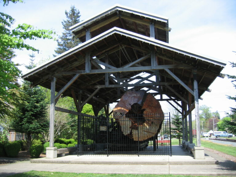 Railroad Community Park & Centennial Log Pavillion